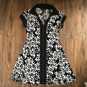 Connected Apparel Great Top Stitch & Collar Detail